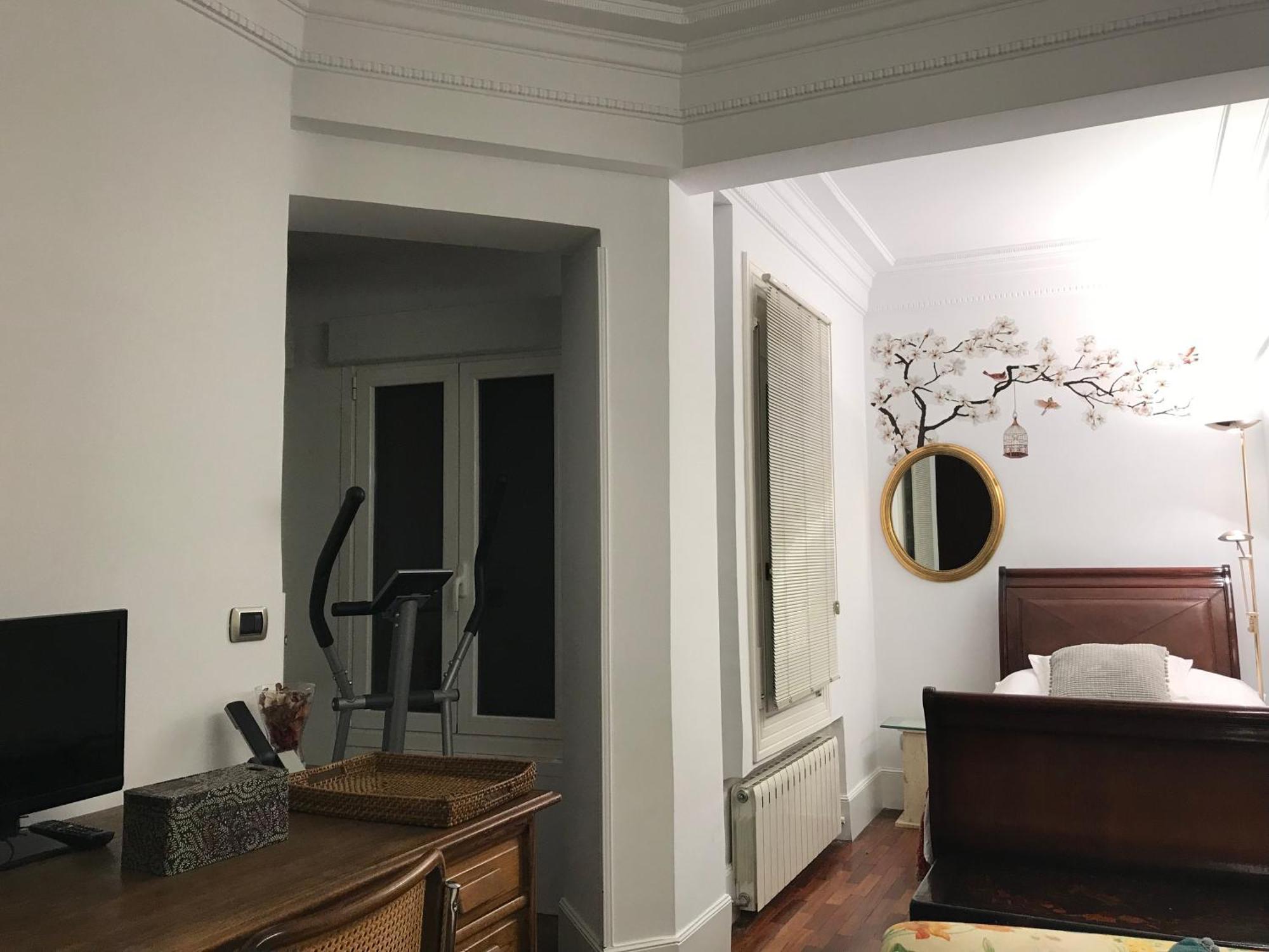 Habitacion Grande Y Confortable Con Bano Privado Junto A Guggenheim Μπιλμπάο Εξωτερικό φωτογραφία